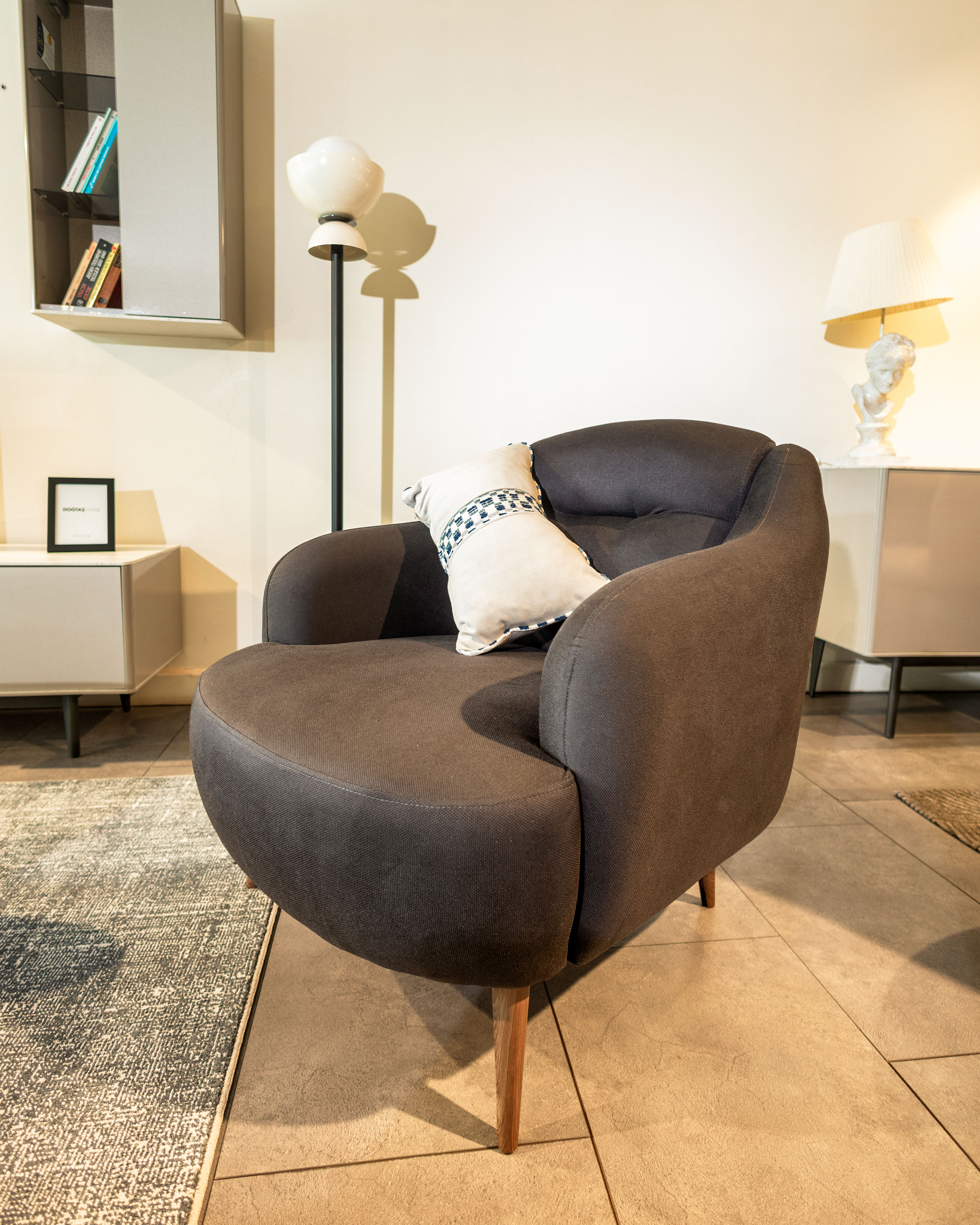 Nova Accent Chair